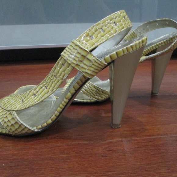 Snakeskin Slingbacks Size 38 / 8 - Picture 5 of 8
